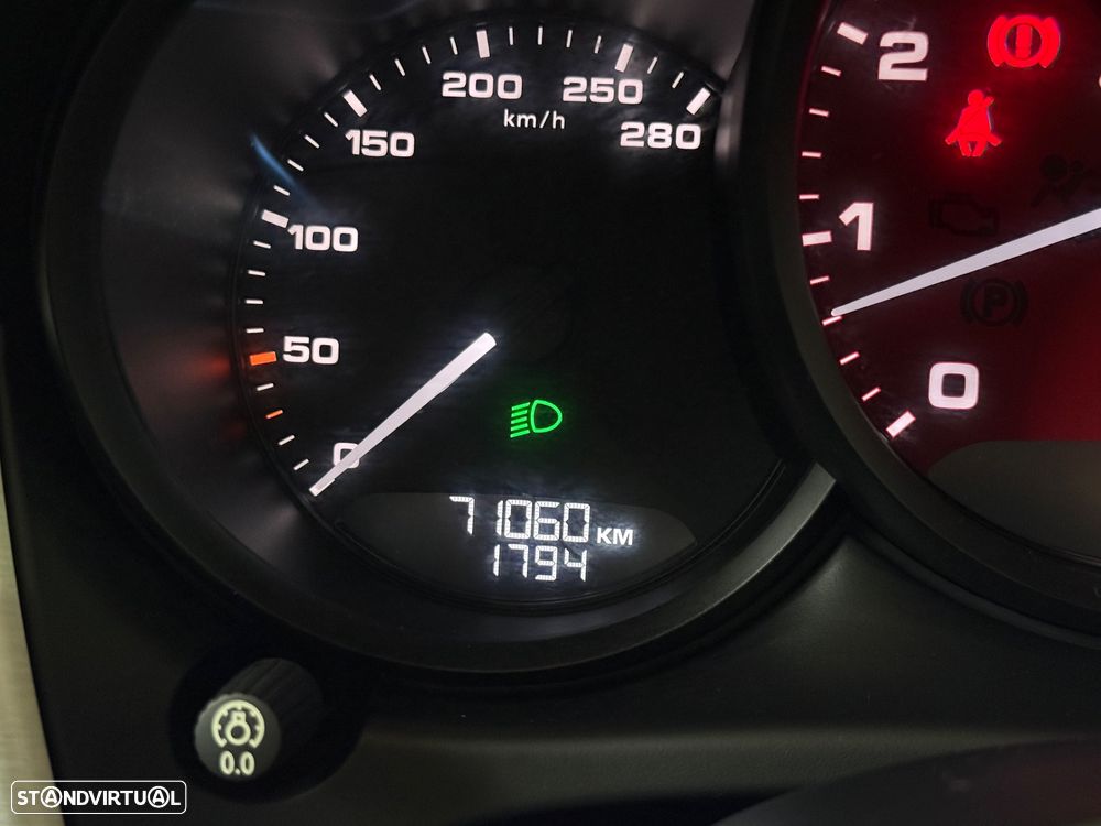 Porsche Macan GTS PDK - 27