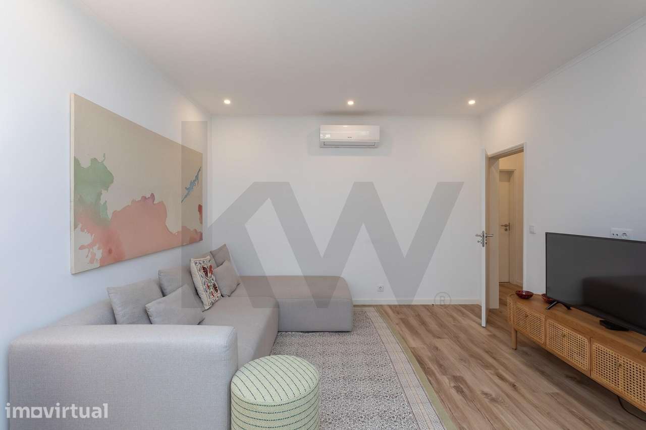 Charmoso Apartamento T2 Totalmente Remodelado - Campo de Ourique, Lisb - Grande imagem: 3/32