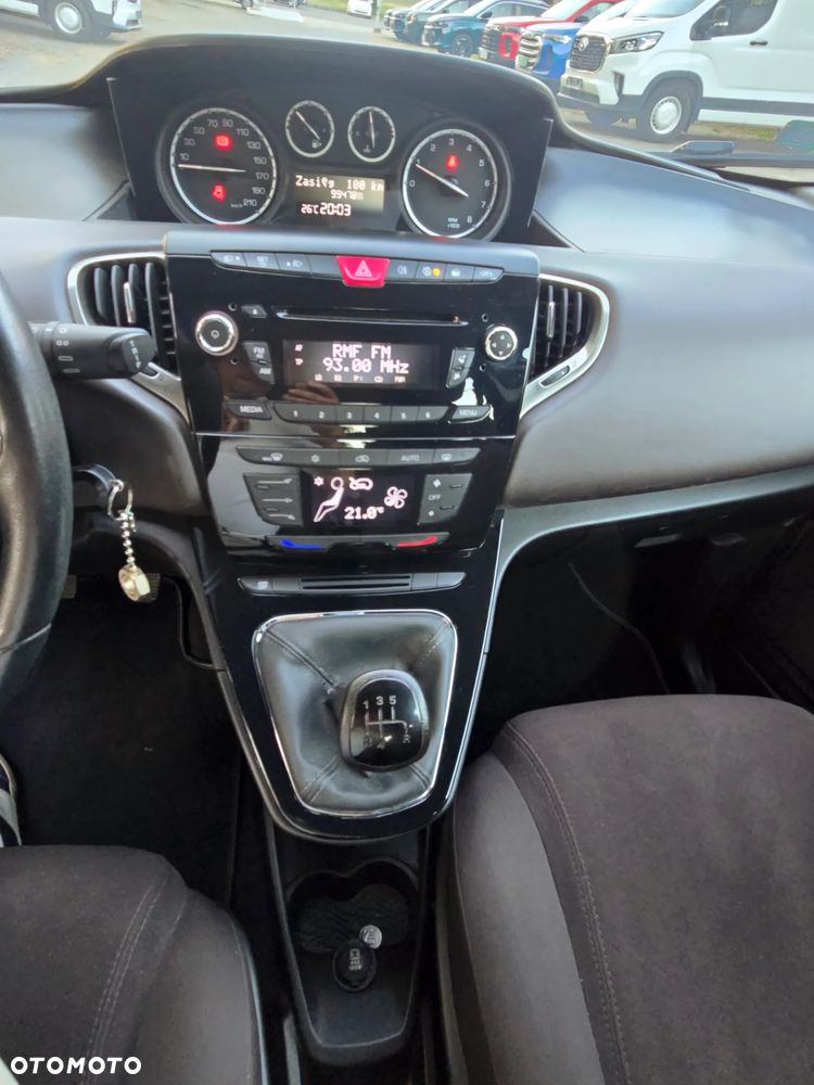 Lancia Ypsilon 1.2 8V Platinum S&S EU6 - 19