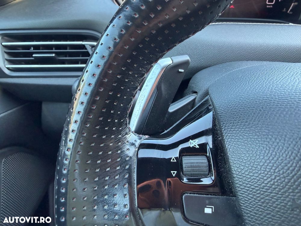 Peugeot 308 1.5L BlueHDI EAT8 GT - 17