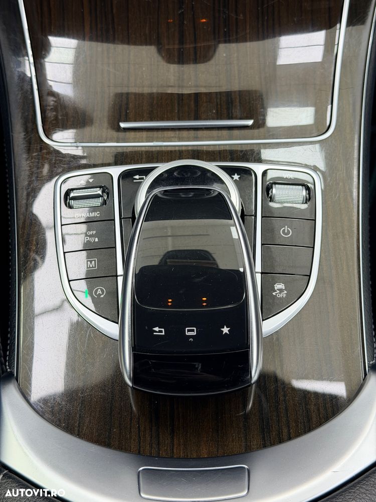 Mercedes-Benz GLC 220 d 4Matic 9G-TRONIC Exclusive - 27