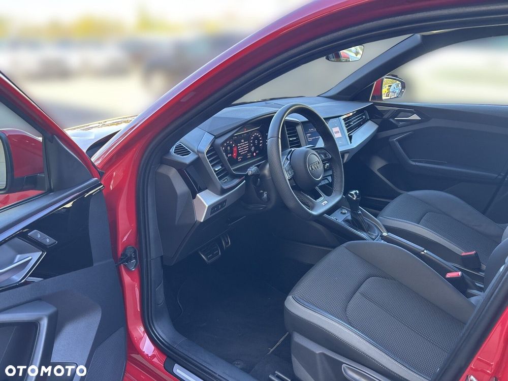 Audi A1 Sportback 30 TFSI Advanced S-tronic - 10
