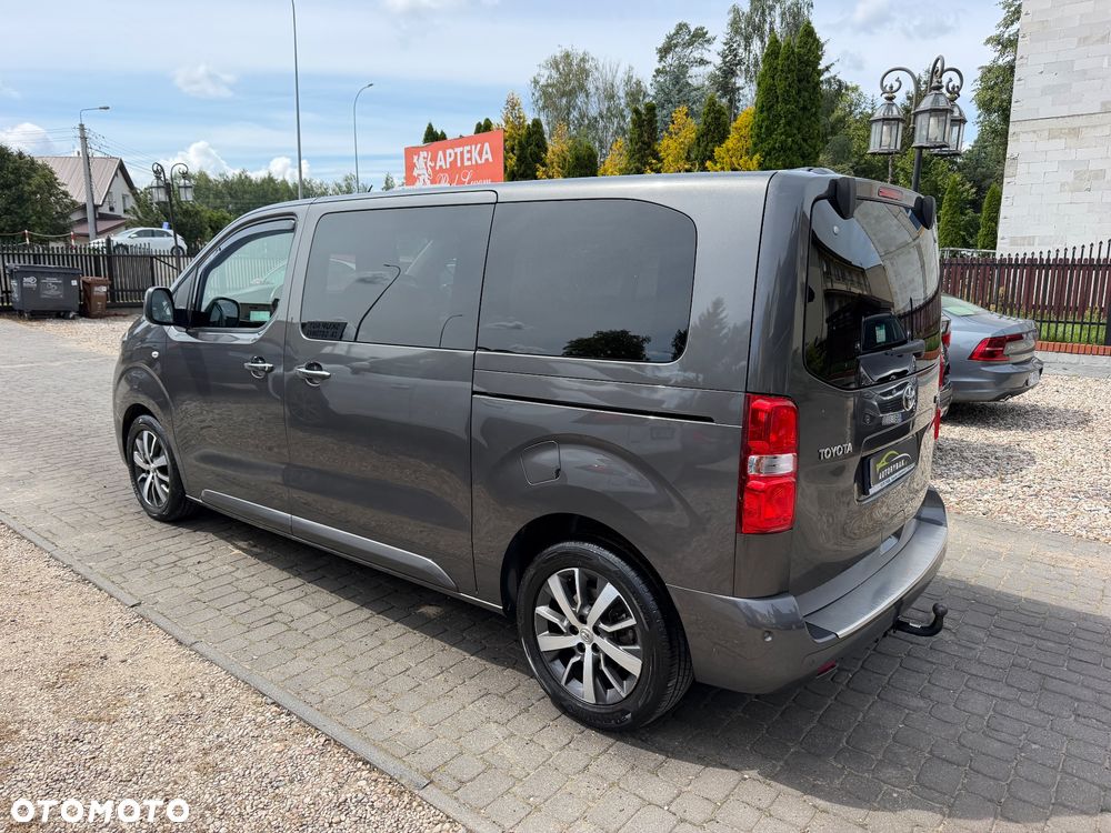 Toyota Proace Verso 2.0 D4-D Medium VIP - 35