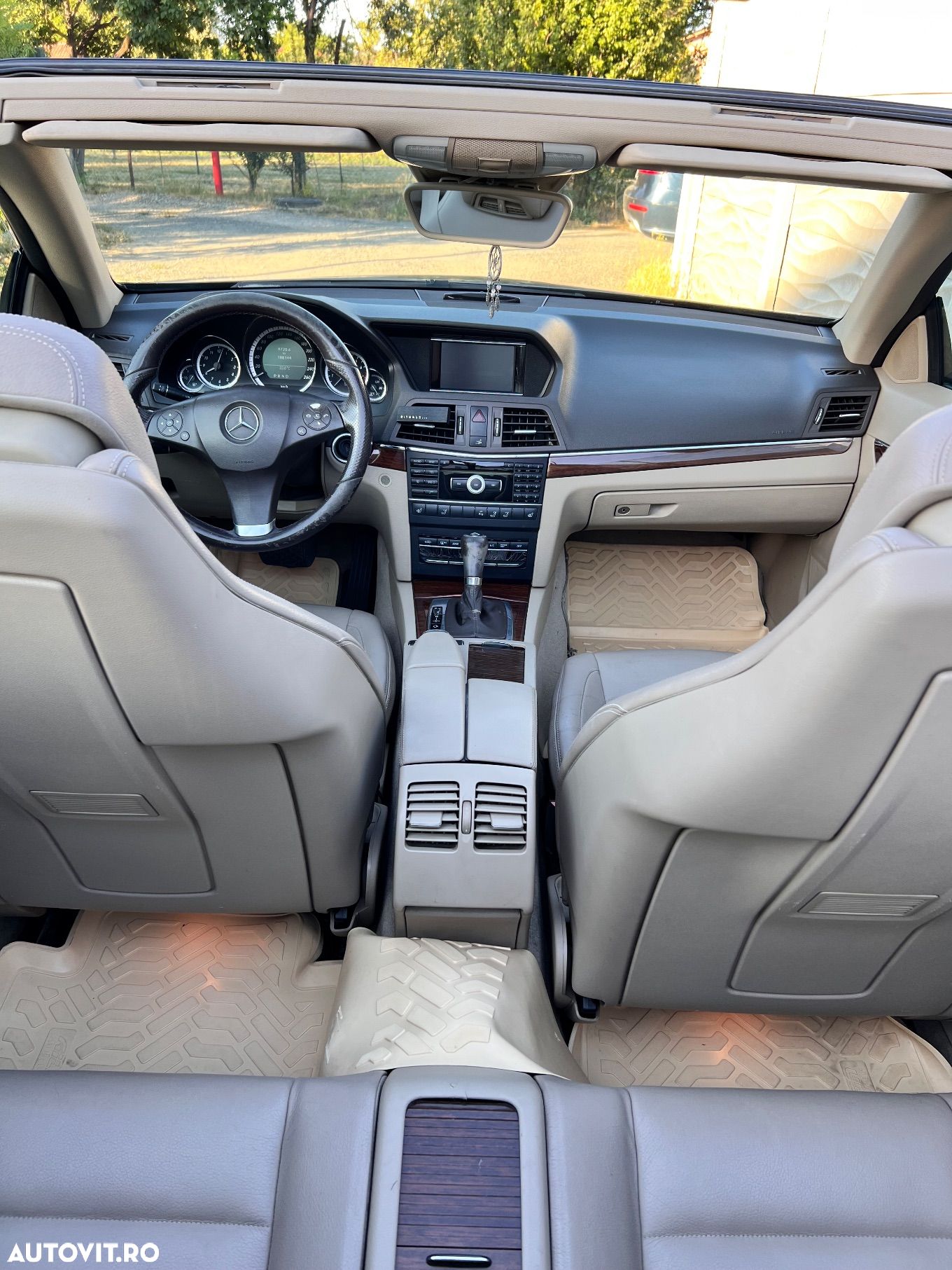 Mercedes-Benz E 200 CGI BlueEfficiency Automatik - 1