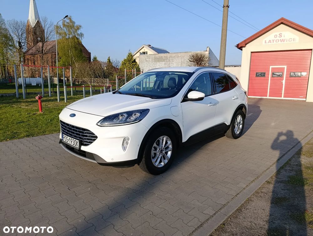 Ford Kuga - 2