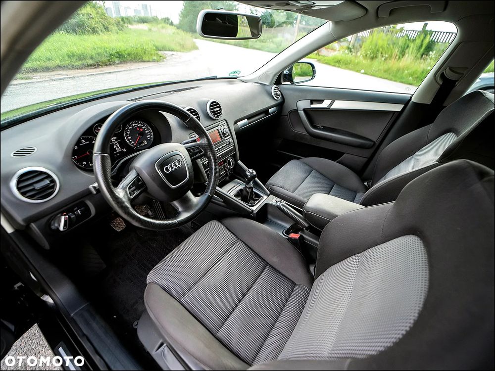 Audi A3 Sportback - 6
