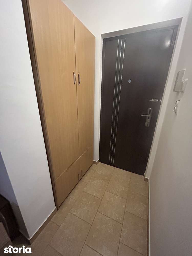 Mircea cel Bătrân -Gh. Lazăr -1 cameră-Mobilat,250 Euro Negociabil - Imagine principală: 5/8