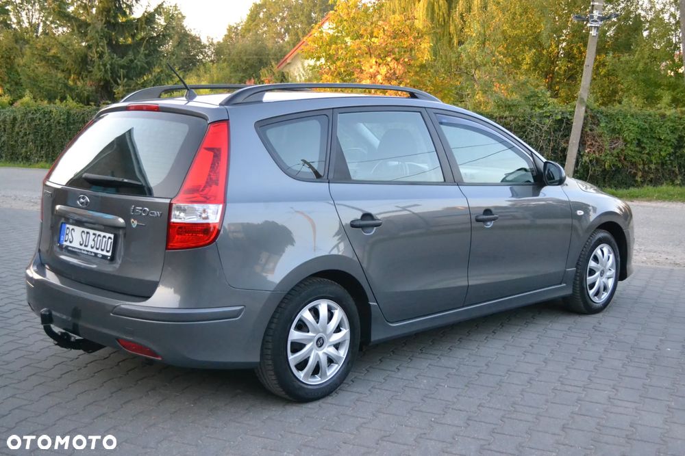 Hyundai i30 1.4 Blue Comfort - 14