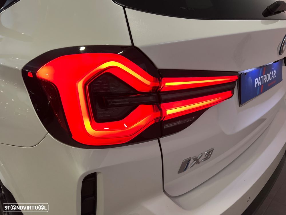 BMW iX3 M Sport Impressive - 44