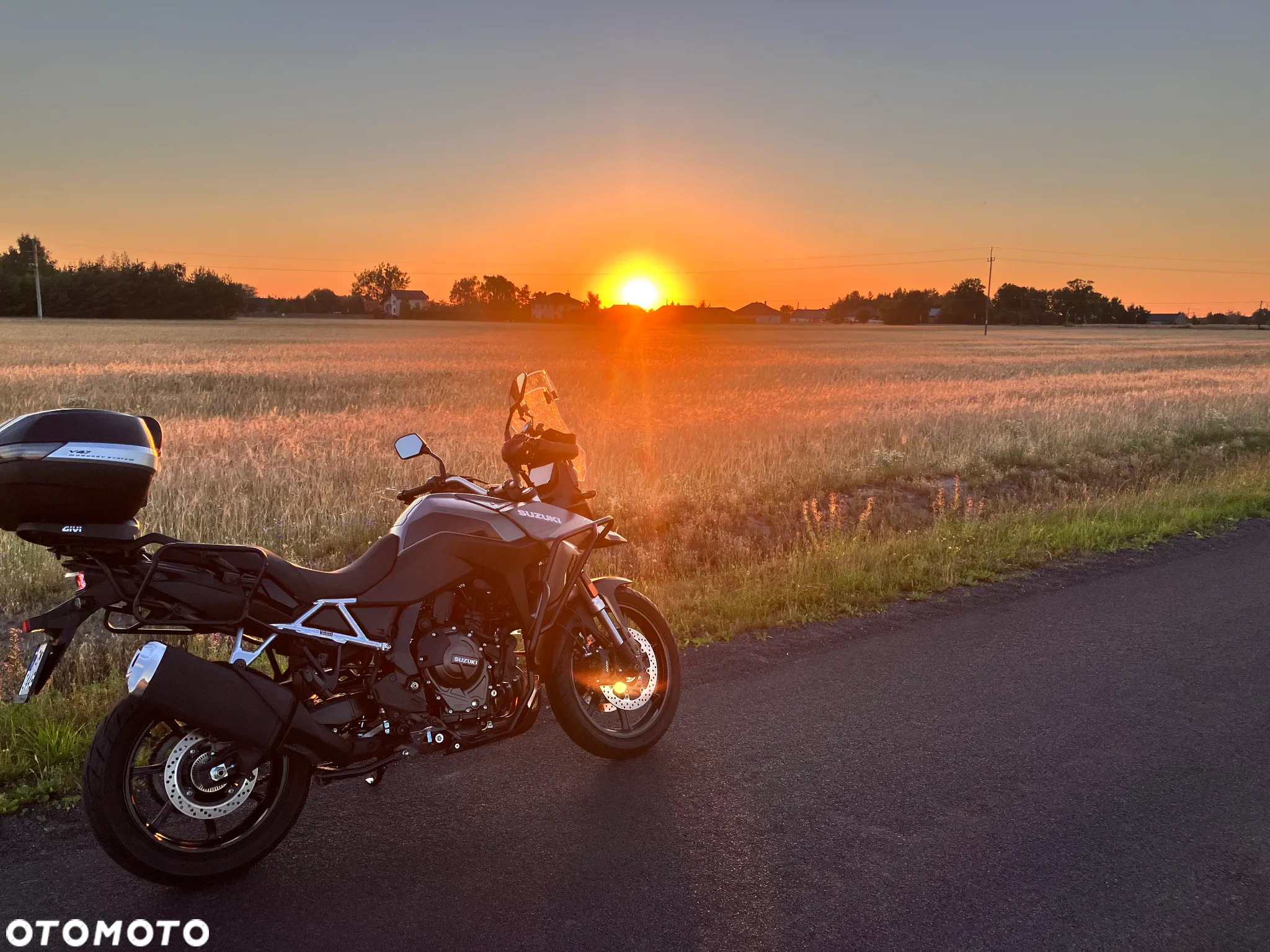 Suzuki V-STROM - 2