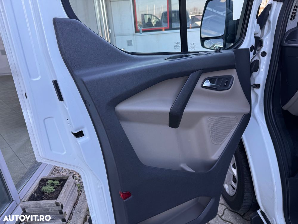 Ford Transit Custom L2H1 PKW VA Trend - 18