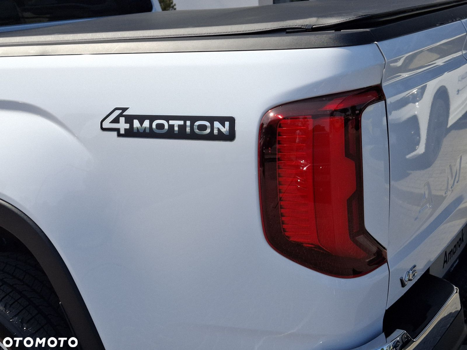 Volkswagen Amarok - 15