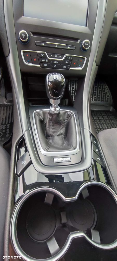 Ford Mondeo 1.6 TDCi Titanium - 10