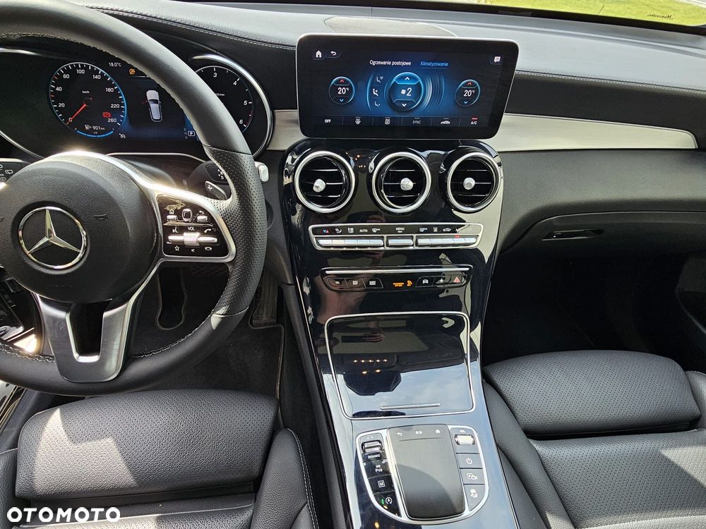 Mercedes-Benz GLC - 13