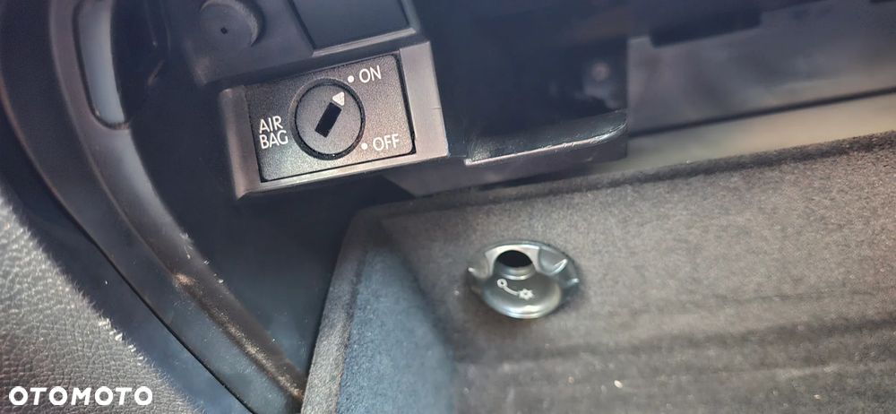 Volkswagen Golf 1.2 TSI BlueMotion Technology Trendline - 36