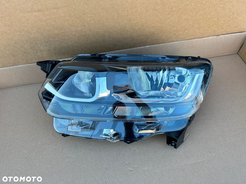 TOYOTA PROACE CITY BERLINGO IV 4 LAMPA PRZÓD PRZEDNIA LEWA 9835780680