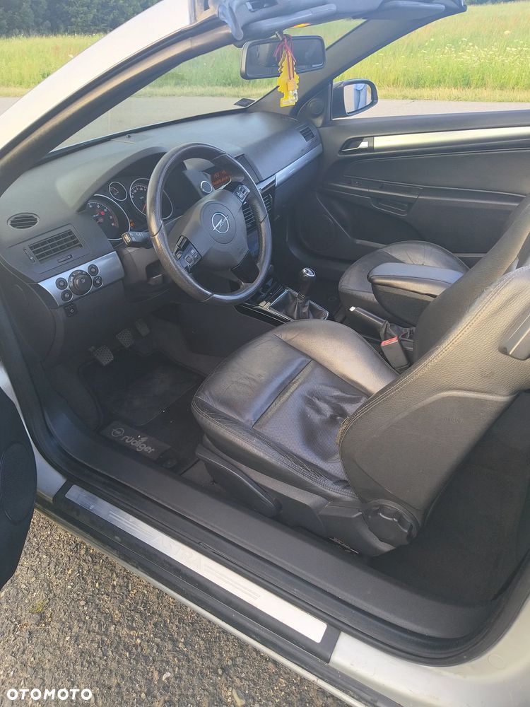 Opel Astra 1.8 Edition - 12