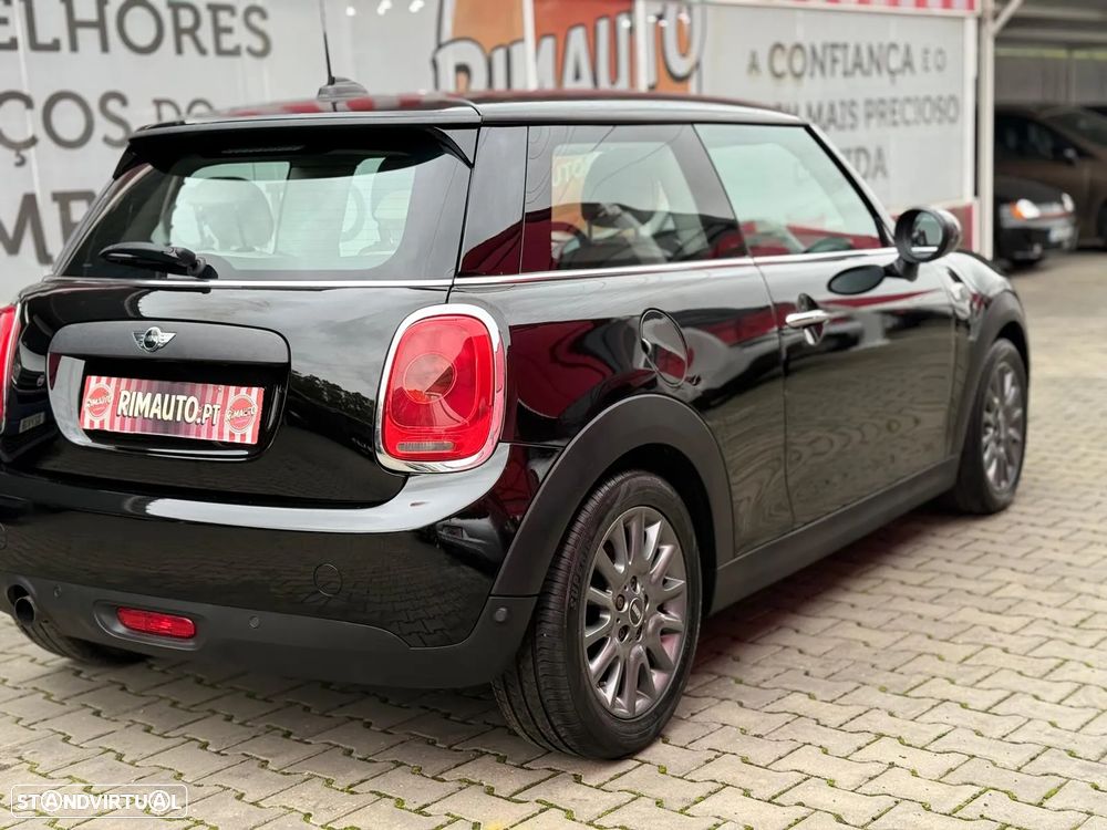MINI 3 Portas One D - 3