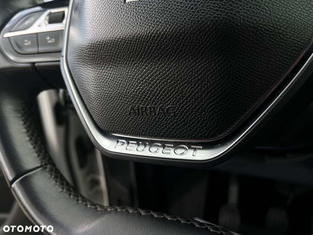 Peugeot 3008 PureTech 130 Stop & Start GPF Allure Business-Paket - 13