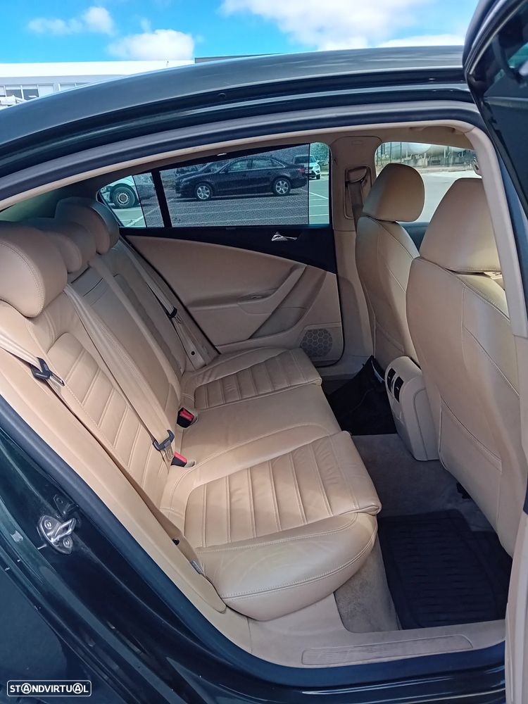 VW Passat 2.0 TDI Sportline - 6