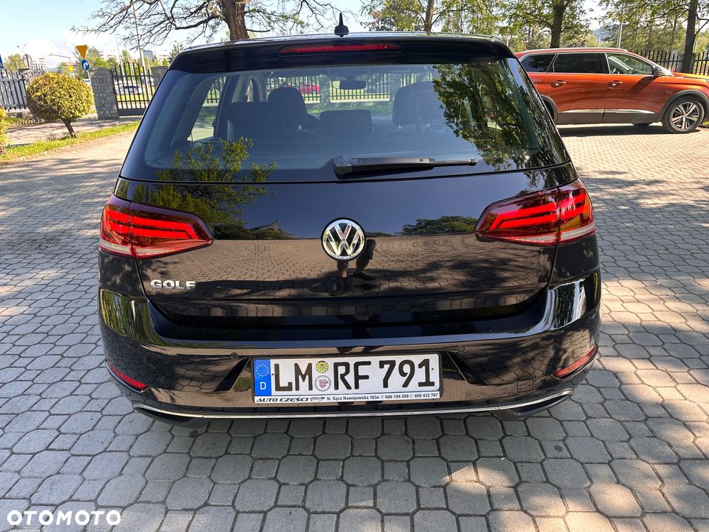 Volkswagen Golf 1.6 TDI SCR DSG Comfortline - 34