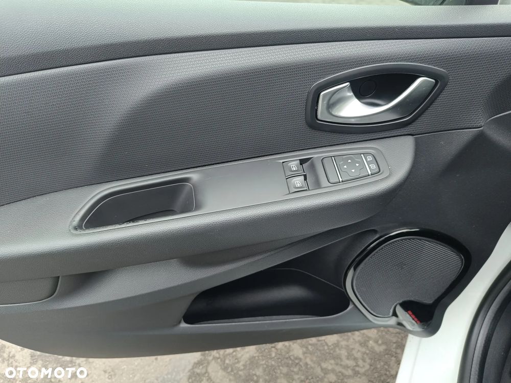 Renault Clio 0.9 Energy TCe Alize - 25