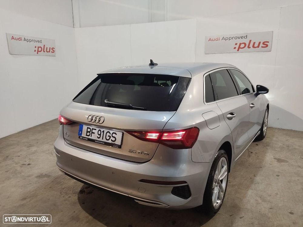 Audi A3 Sportback 30 TFSI Advanced S tronic - 4