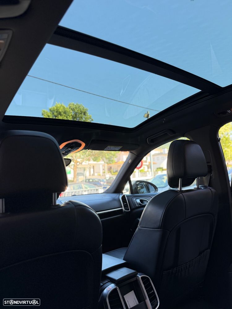 Porsche Cayenne S - 15