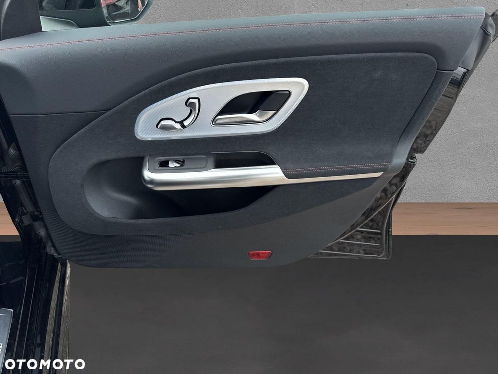 Mercedes-Benz CLA - 20