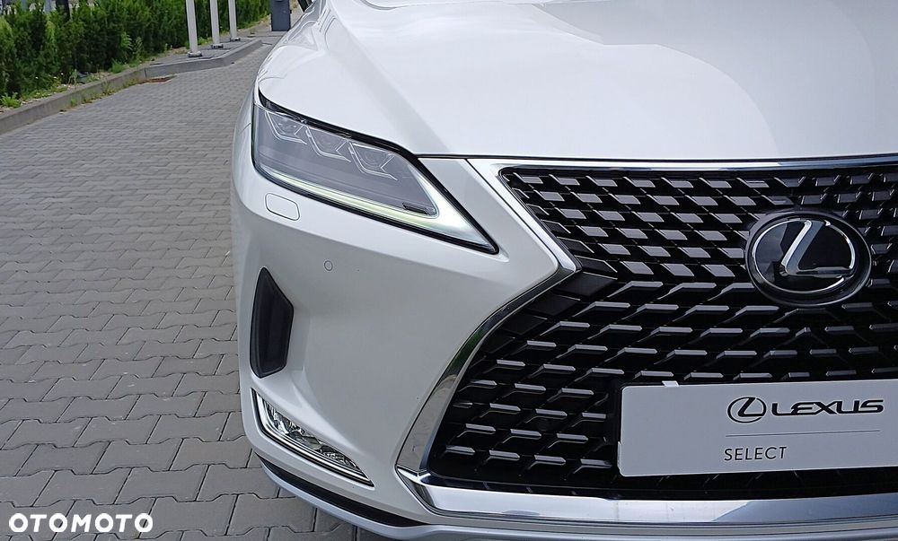 Lexus RX - 11