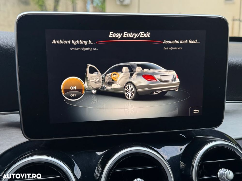 Mercedes-Benz C - 27