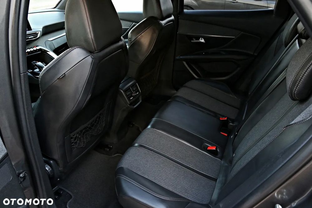 Peugeot 3008 - 32