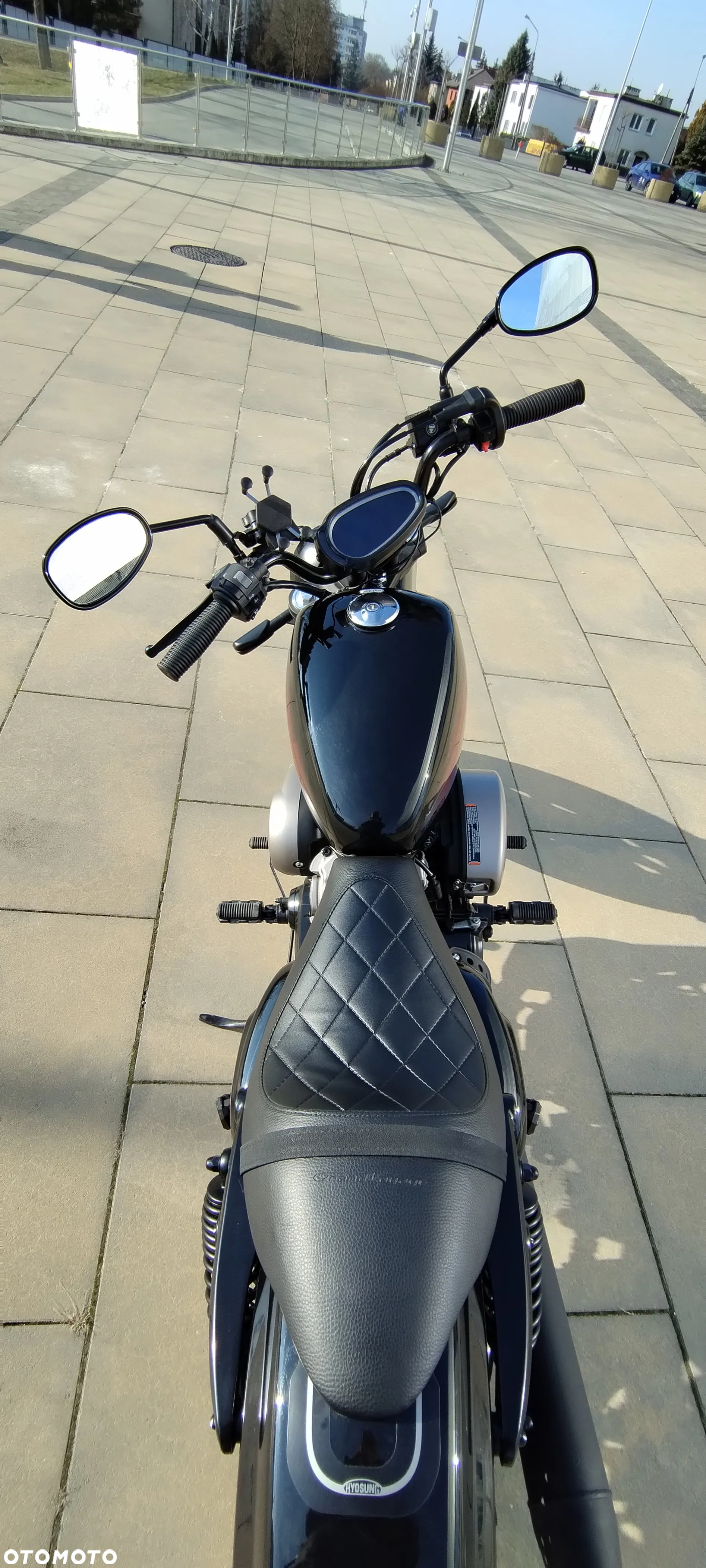 Hyosung GV - 9