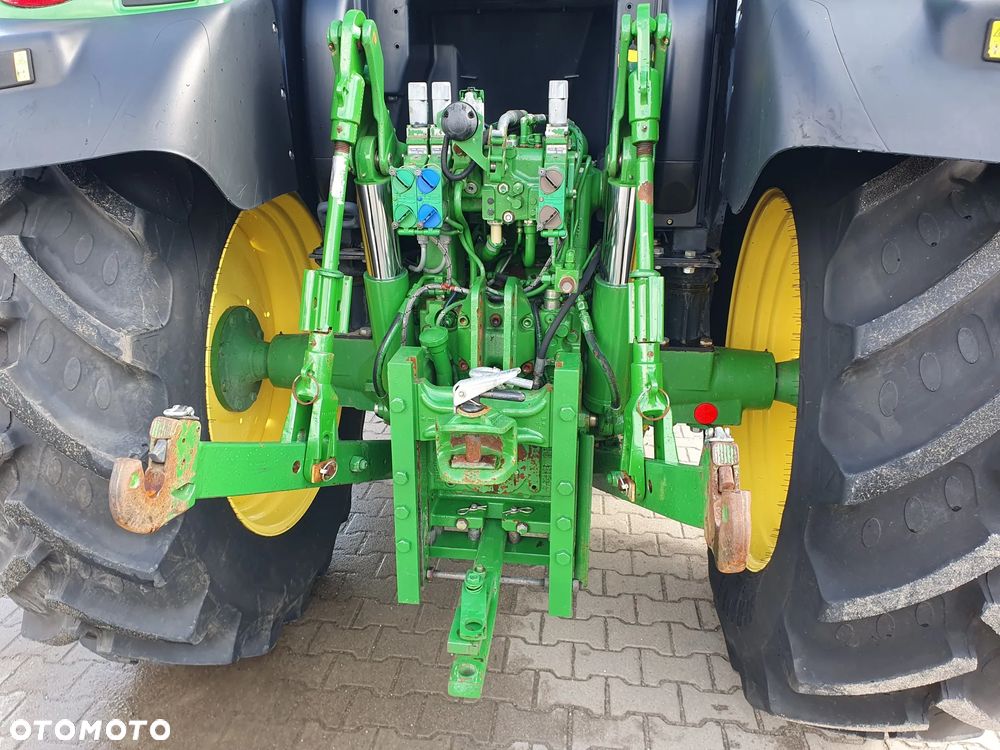 John Deere 6130R - 7