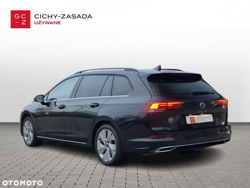 Volkswagen Golf Variant - 3