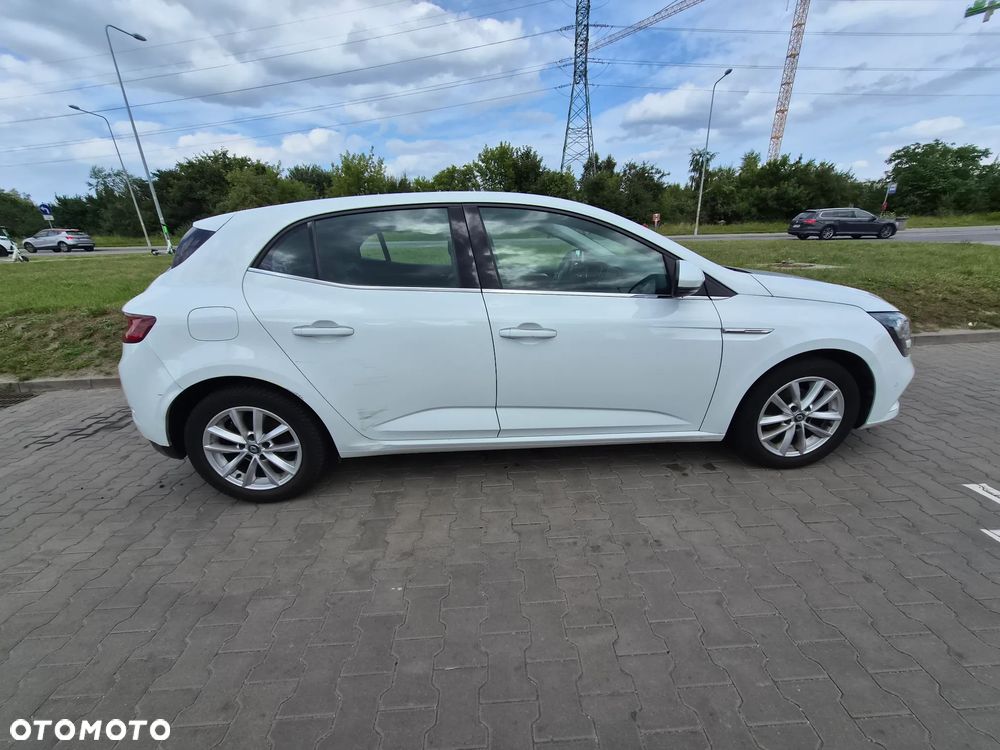 Renault Megane 1.6 SCe Life - 4