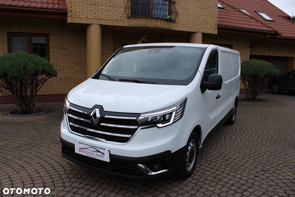 Renault TRAFIC - 2
