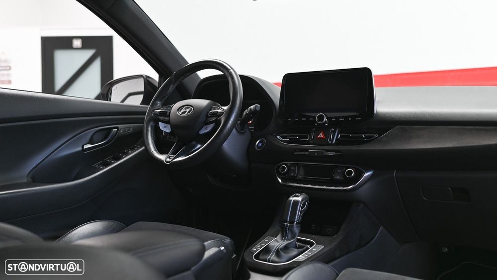 Hyundai i30 N 2.0 T-GDi Pack Performance 8DCT - 11