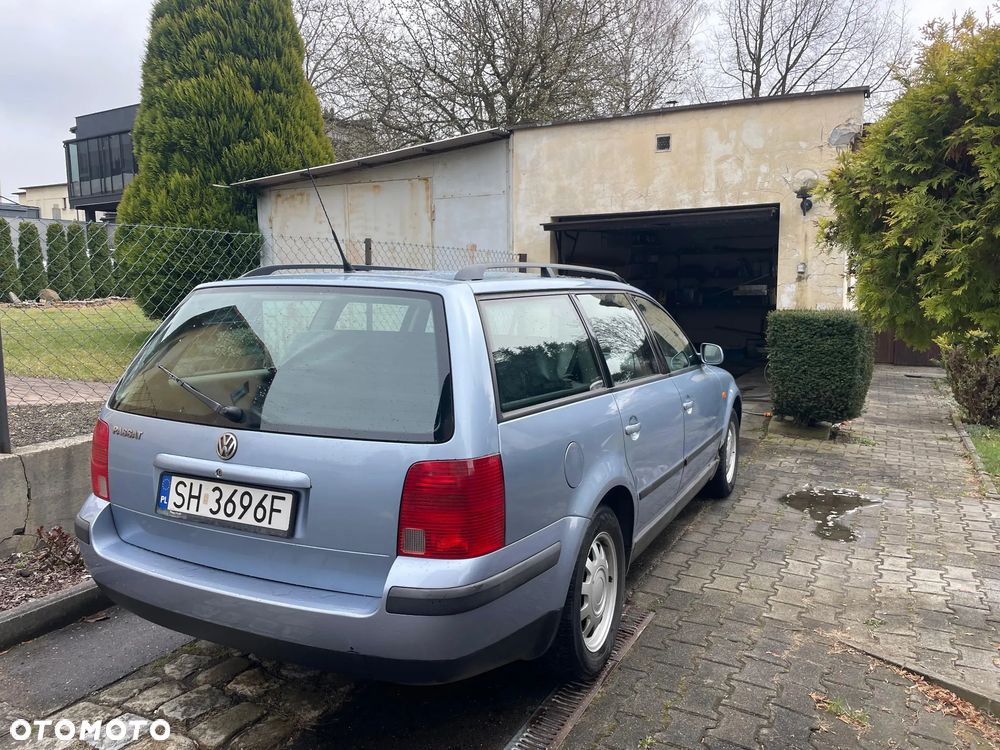 Volkswagen Passat - 3