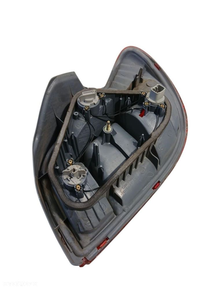 LAMPA LEWA TYLNA TYŁ TOYOTA YARIS I LAMPA LEWA TYLNA TYŁ YARIS I - 3