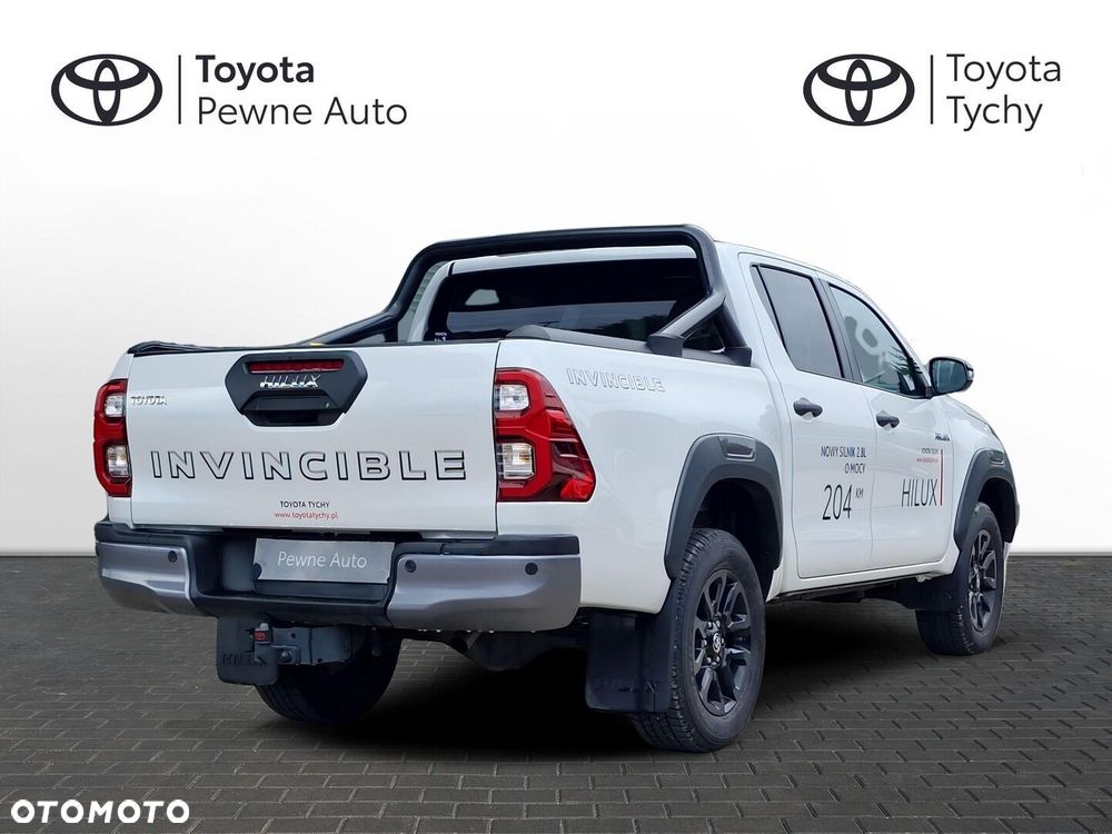 Toyota Hilux 2.8 D-4D mHEV Double Cab Invincible 4x4 - 17