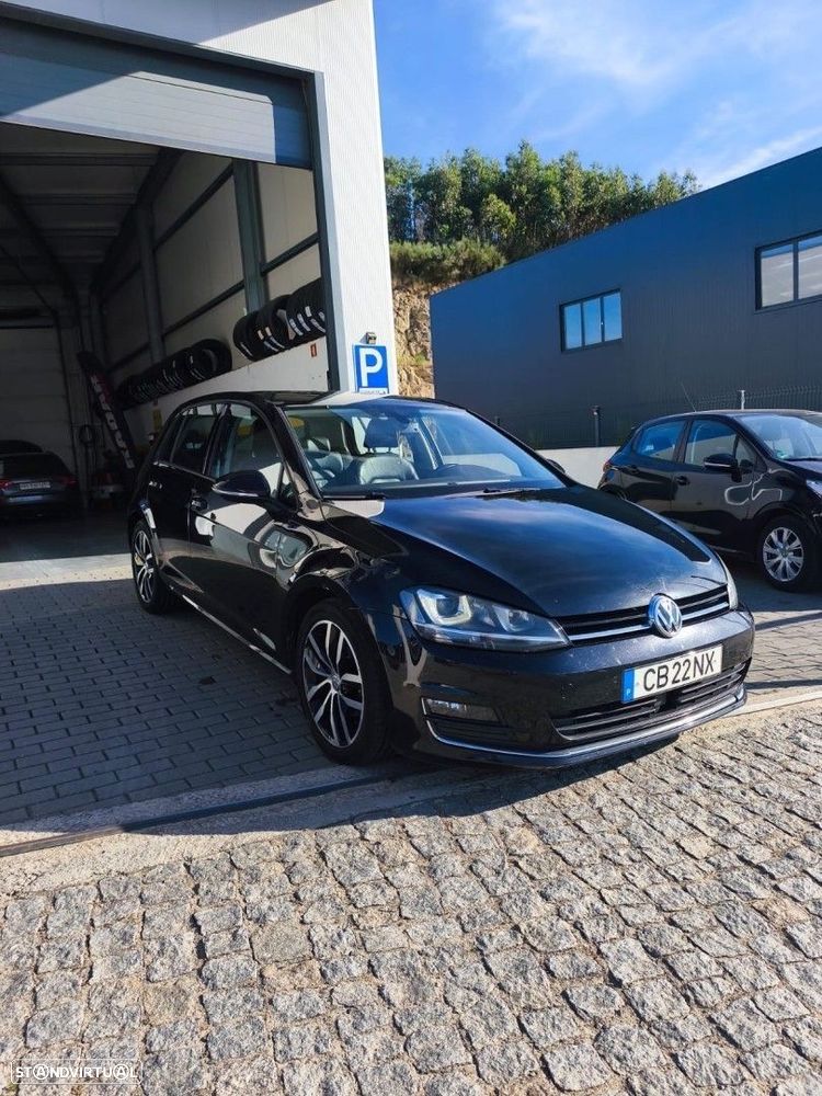VW Golf - 2
