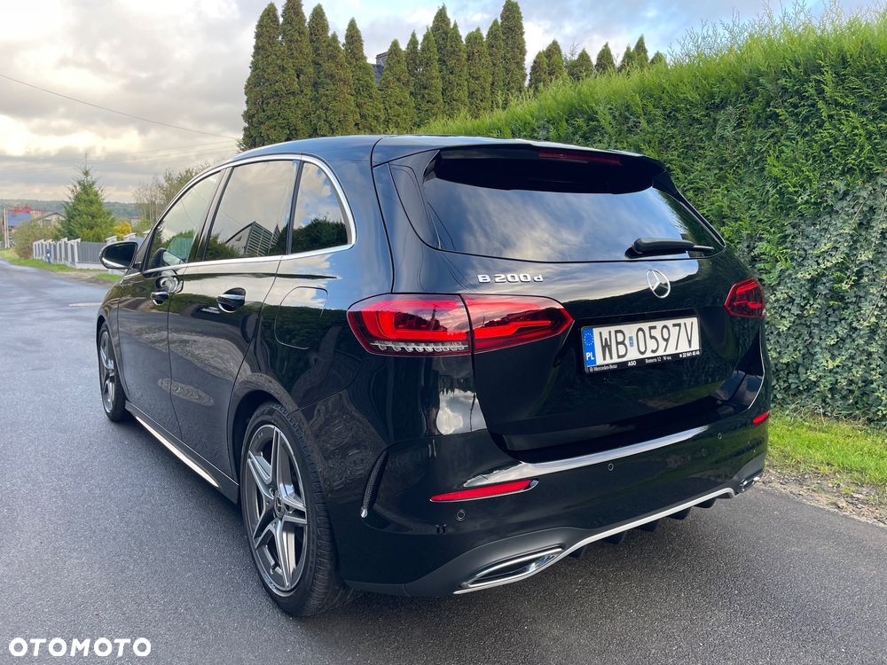 Mercedes-Benz Klasa B 200 d AMG Line 8G-DCT - 12