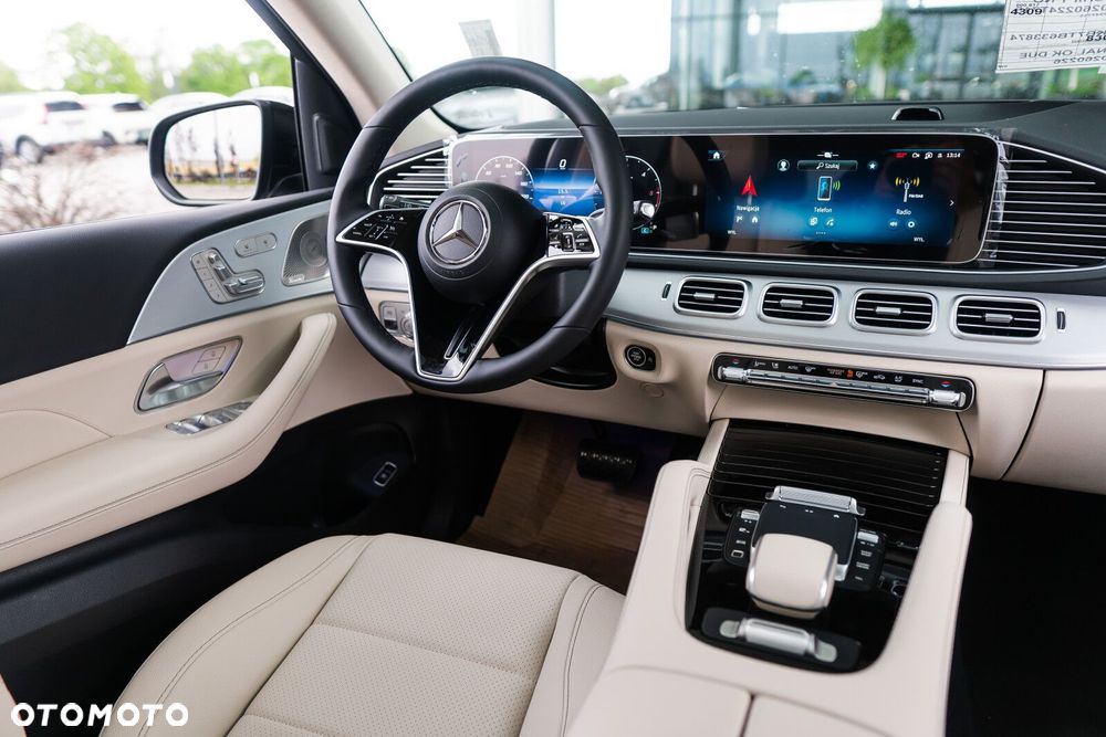 Mercedes-Benz GLE - 19