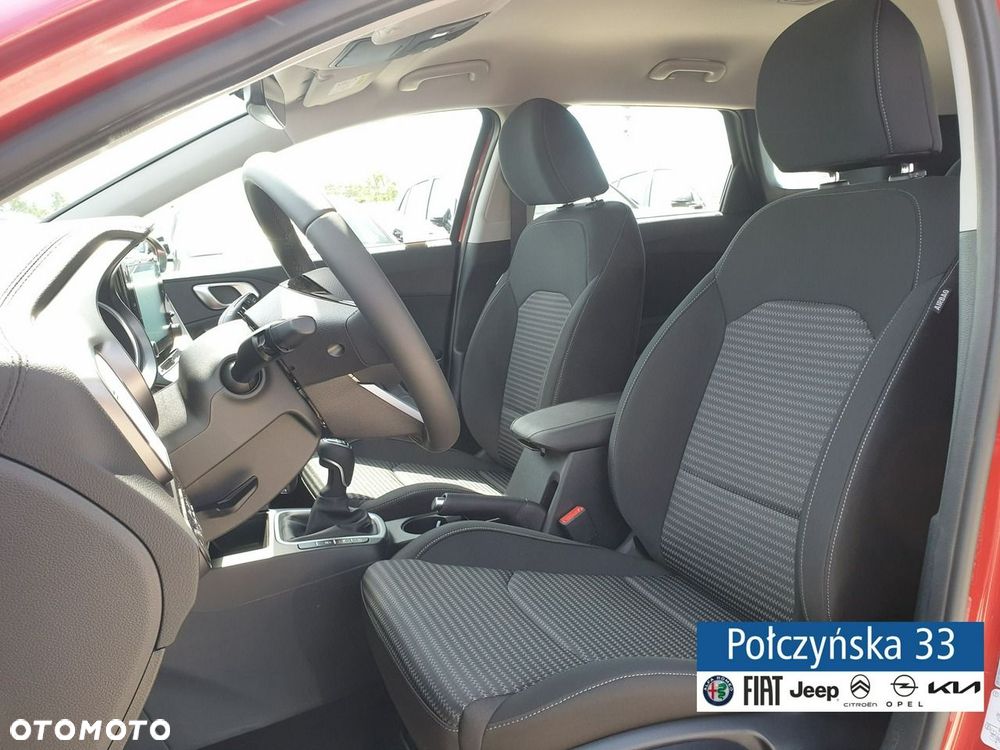 Kia Ceed - 15
