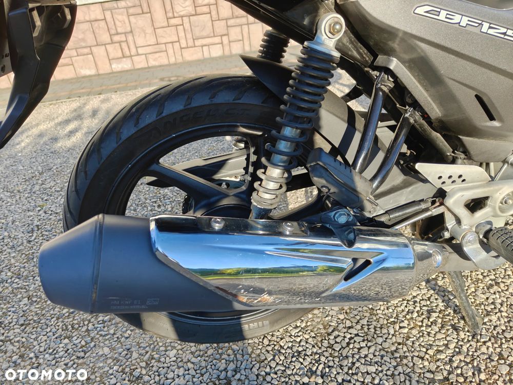 Honda CBF - 7