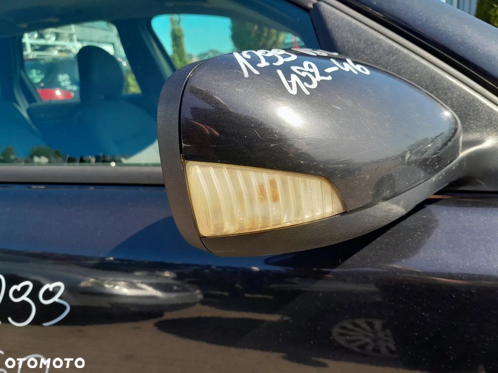 VOLVO V50 LUSTERKO PRAWE PRZEDNIE PRAWY PRZÓD KOLOR: 452-46 - 4