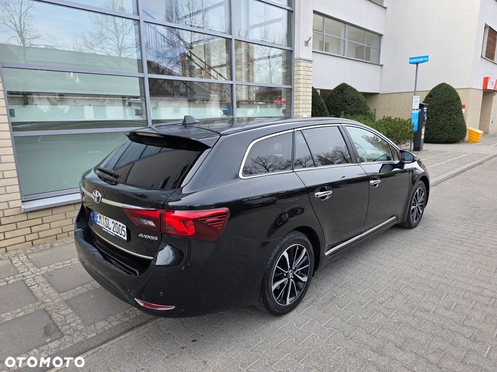 Toyota Avensis - 7