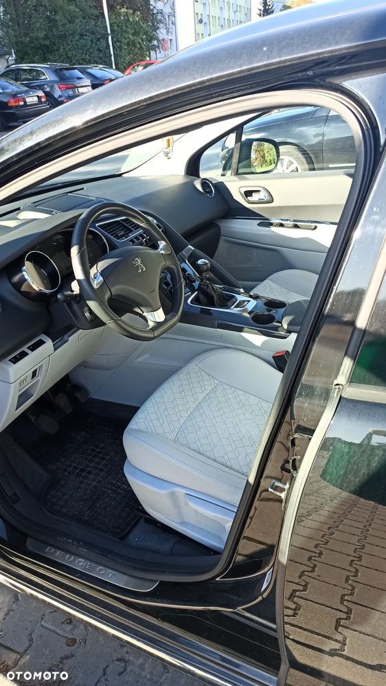 Peugeot 3008 HDi FAP 150 Platinum - 16