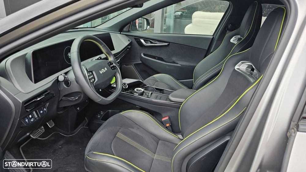 Kia EV6 77.4 kWh GT+SRF AWD - 14